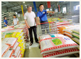 提供增值服务 与客户共发展